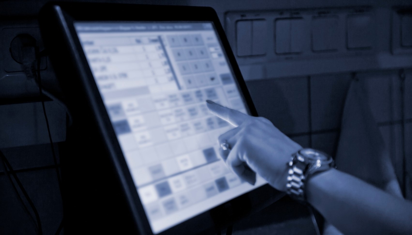 Bartender at the point of sale terminal
